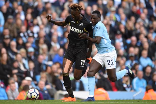 著訓練和比 著訓練和比